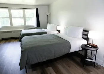 The Lagrange Inn & Extended Stay hotel thumbnail 4