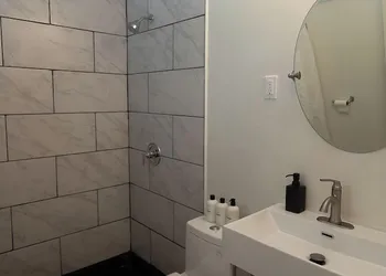 The Lagrange Inn & Extended Stay hotel thumbnail 8