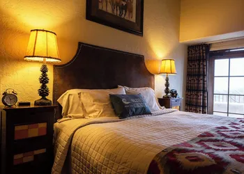Inn at Desert Wind Winery hotel thumbnail 4