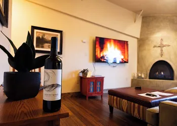 Inn at Desert Wind Winery hotel thumbnail 7