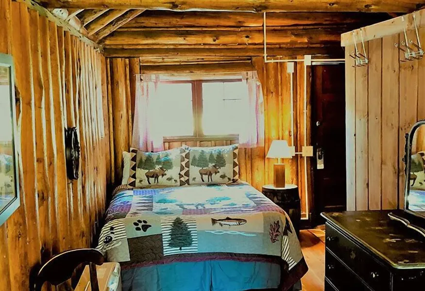 Grizzly Lodge hotel detail image 6