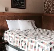 Grizzly Lodge hotel detail image 7