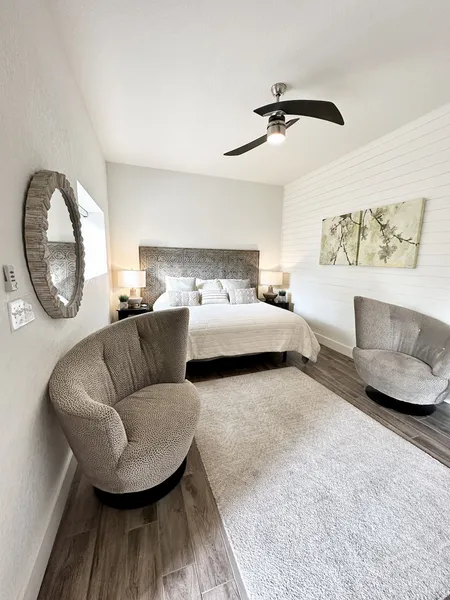 Eagles Landing Lodge Private Suites and Group Lodging hotel detail image 2
