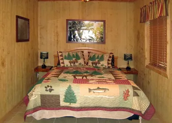 Riverside Lodge Resort hotel thumbnail 3
