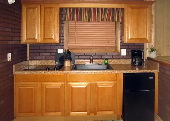 Riverside Lodge Resort hotel thumbnail 7