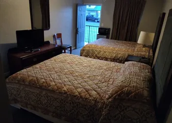 Budget Lodge by OYO Portland West hotel thumbnail 7