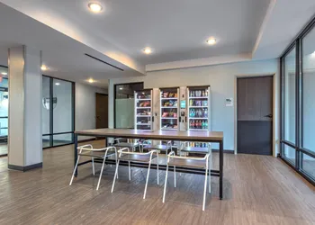 ECHO Suites Extended Stay by Wyndham Dallas Plano/Richardson hotel thumbnail 2