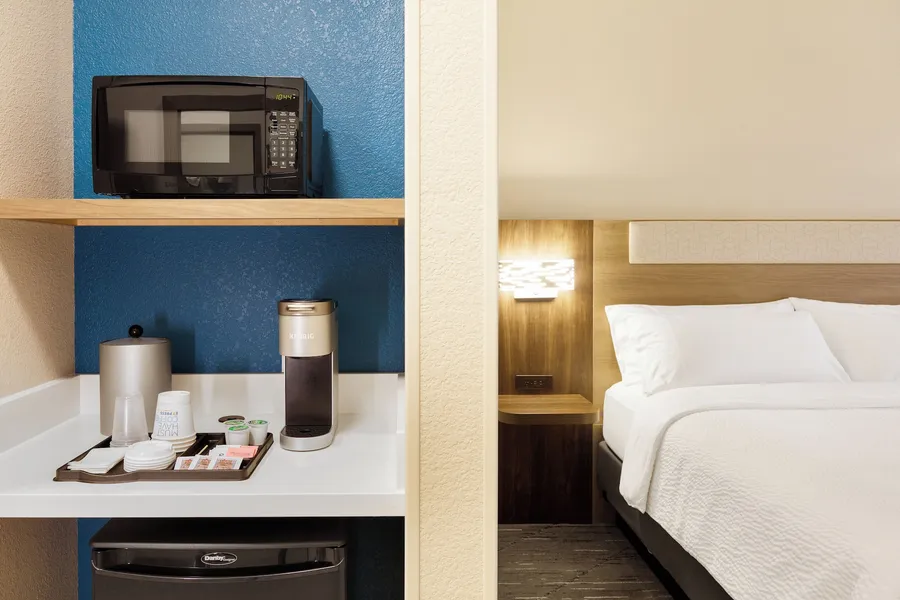 Holiday Inn Express & Suites Morrow Atlanta South by IHG hotel detail image 6