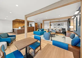 Everhome Suites Waco by Choice Hotels hotel thumbnail 3