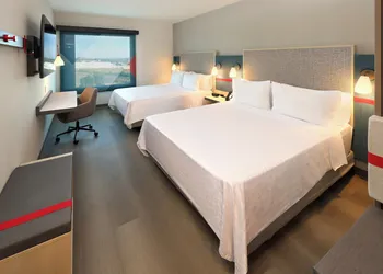 avid hotel Guadalajara Aeropuerto Norte by IHG hotel thumbnail 4