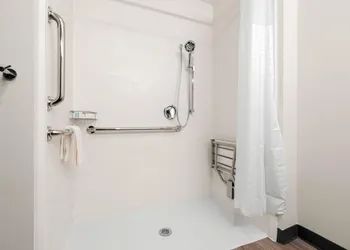 Everhome Suites Amarillo West - Medical Center hotel thumbnail 5
