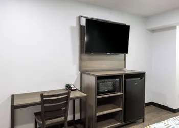 Studio 6 Hickory, NC hotel thumbnail 7