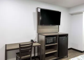 Studio 6 Hickory, NC hotel thumbnail 7