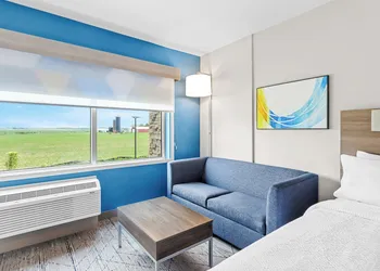 Holiday Inn Express Peotone by IHG hotel thumbnail 6