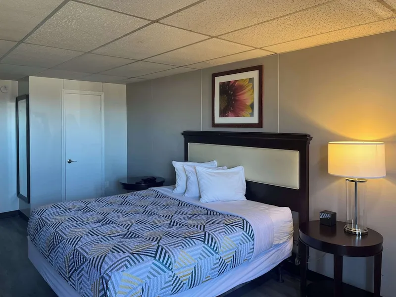 Studio 6 Borger, Tx – Boom Town hotel detail image 6