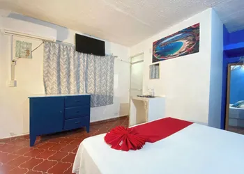 OYO Hotel Zihuatanejo Malibu hotel thumbnail 8