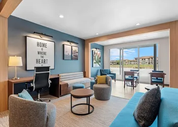Everhome Suites Brownsville hotel thumbnail 2