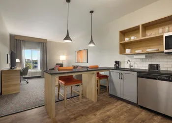 Candlewood Suites Shelbyville by IHG hotel thumbnail 3