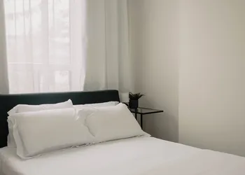 Lum The Queen hotel thumbnail 3