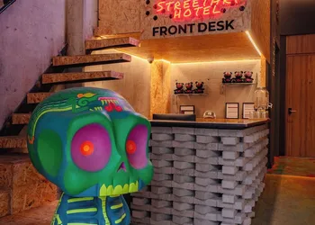 Street Art Hotel Roma hotel thumbnail 2