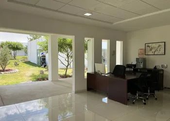 Camino de Olivos hotel thumbnail 2