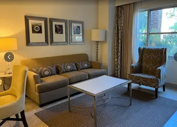 Living Luxe at Las Vegas hotel thumbnail 2