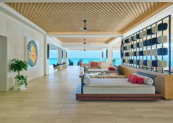 Buoy Haus Beach Resort St. Thomas, Autograph Collection hotel thumbnail 5