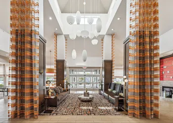 Kozy Houston North hotel thumbnail 2