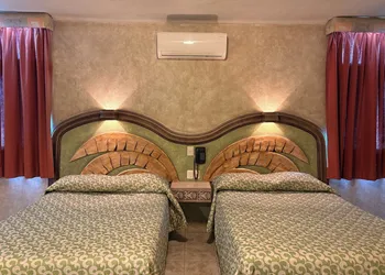 Hotel Tampico hotel thumbnail 7