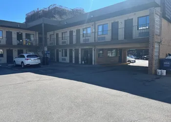 Metro Motel hotel thumbnail 3