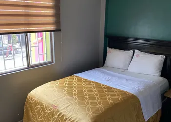 Hotel Yolanda hotel thumbnail 2