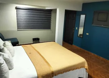 Hotel Economico hotel thumbnail 4