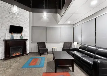 Travelodge by Wyndham Grande Prairie hotel thumbnail 5
