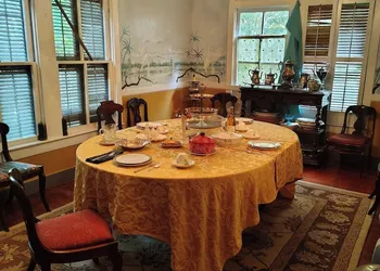 Lafleur Guest House hotel thumbnail 2