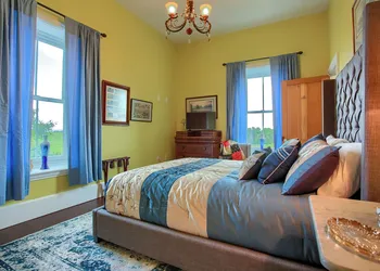 Stuart Manor Bed and Breakfast hotel thumbnail 3