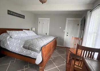 Hudson House Bed and Breakfast hotel thumbnail 4
