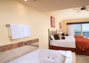 Luxury Suite at Villa del Palmar hotel thumbnail 7