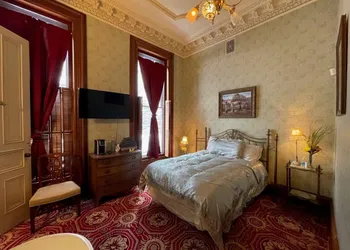 Upjohn House Inn hotel thumbnail 5