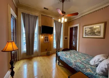 Upjohn House Inn hotel thumbnail 7