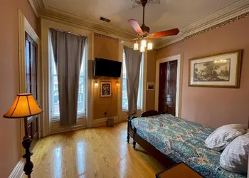 Upjohn House Inn hotel thumbnail 7