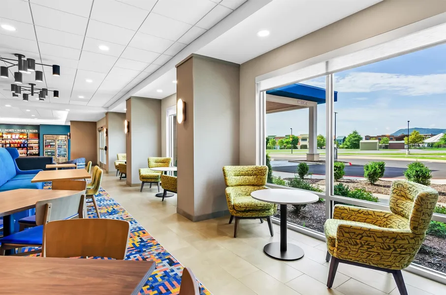 Hampton Inn Daleville hotel detail image 2