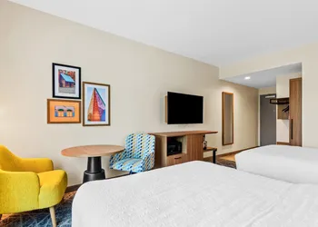 Hampton Inn Daleville hotel thumbnail 6