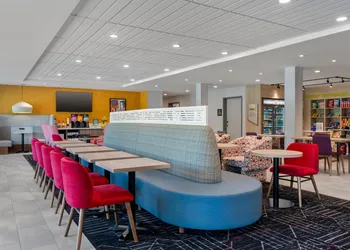 Home2 Suites By Hilton Ann Arbor South hotel thumbnail 2