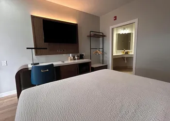 SureStay by Best Western Morgan Hill hotel thumbnail 4