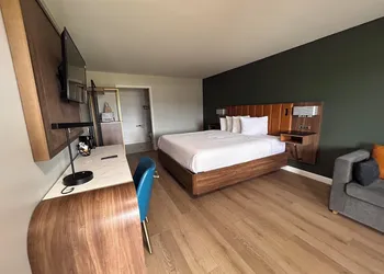 SureStay by Best Western Morgan Hill hotel thumbnail 7