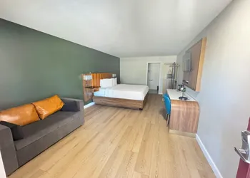 SureStay by Best Western Morgan Hill hotel thumbnail 8