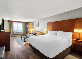 Best Western Fremont/Angola I-80/90 Toll Road hotel thumbnail 4