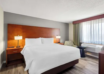 Best Western Fremont/Angola I-80/90 Toll Road hotel thumbnail 7