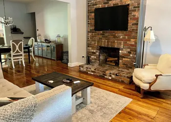 Tampa Heights Bungalow hotel thumbnail 2