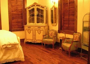 Eastburn Inn hotel thumbnail 2
